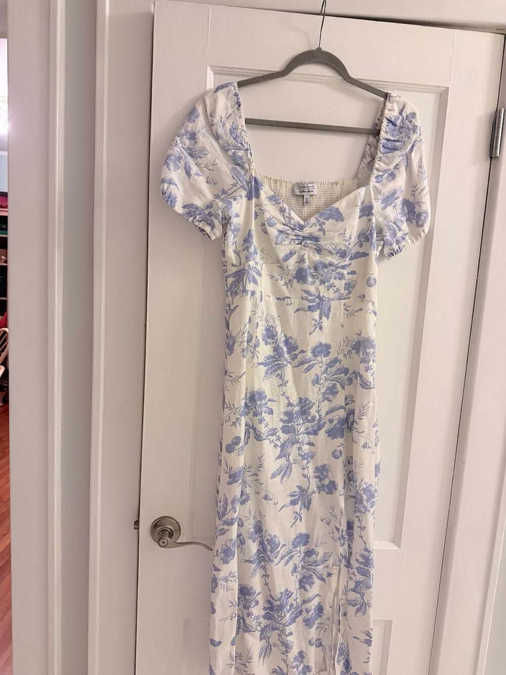 & Other Stories Los Angeles Atelier Linen Blend Blue Floral Milkmaid Midi Dress
